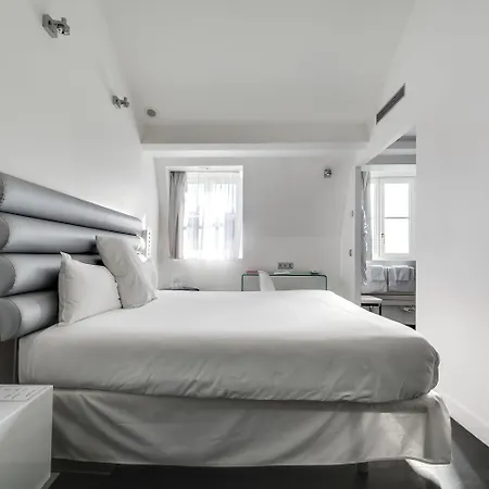 Hotel 1k Parigi