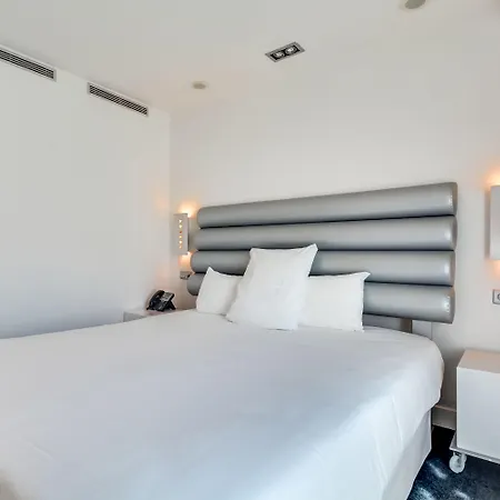 1k Hotel Parigi