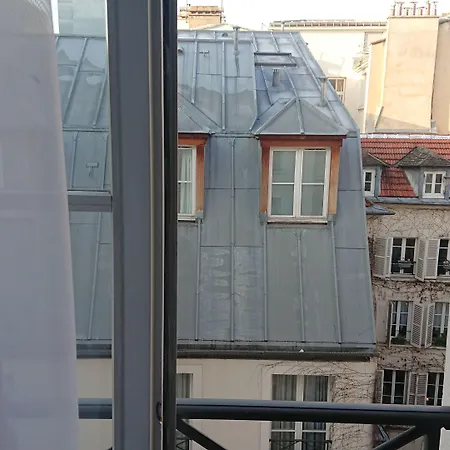 1k 4* Parigi