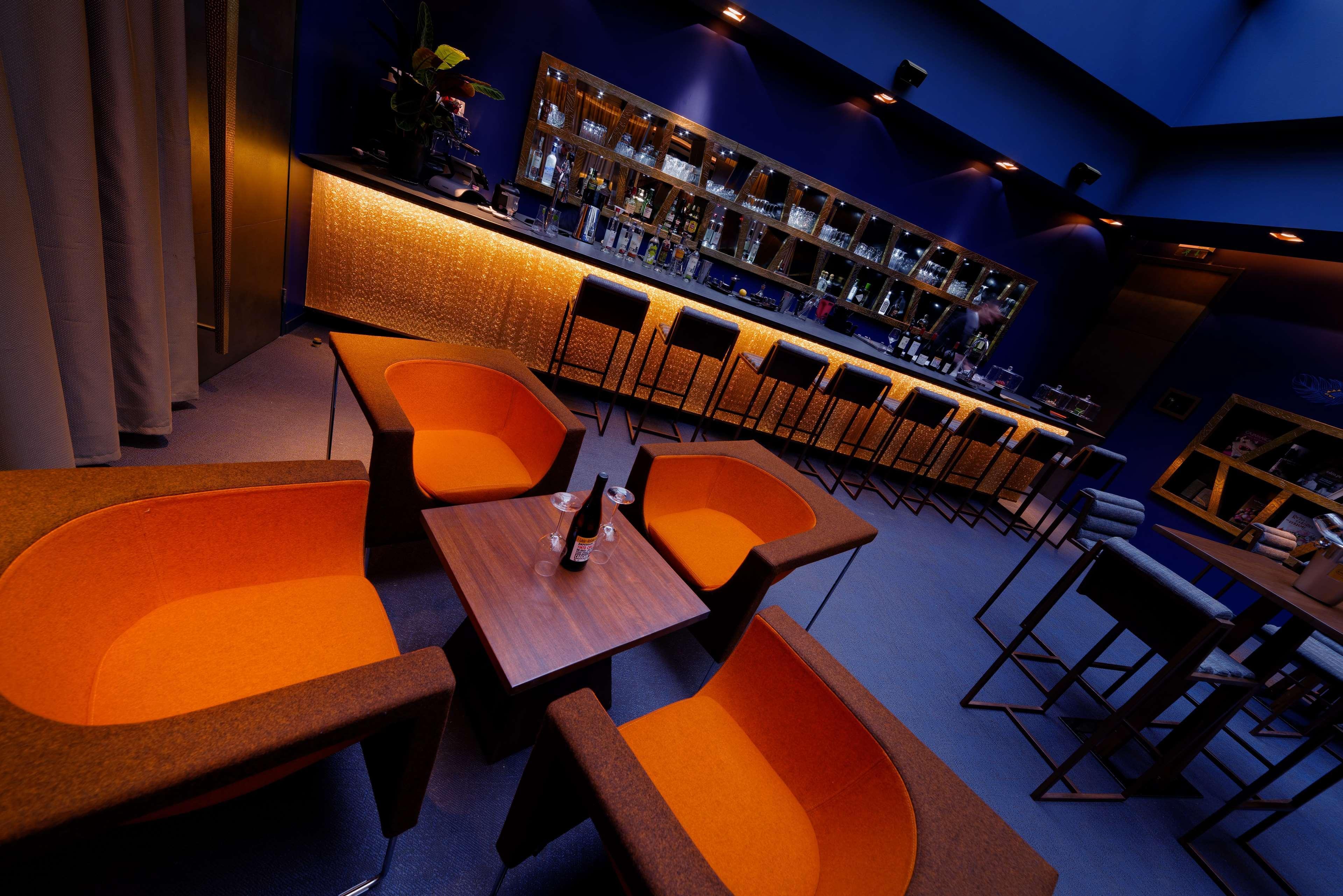 Hotel 1k 4*