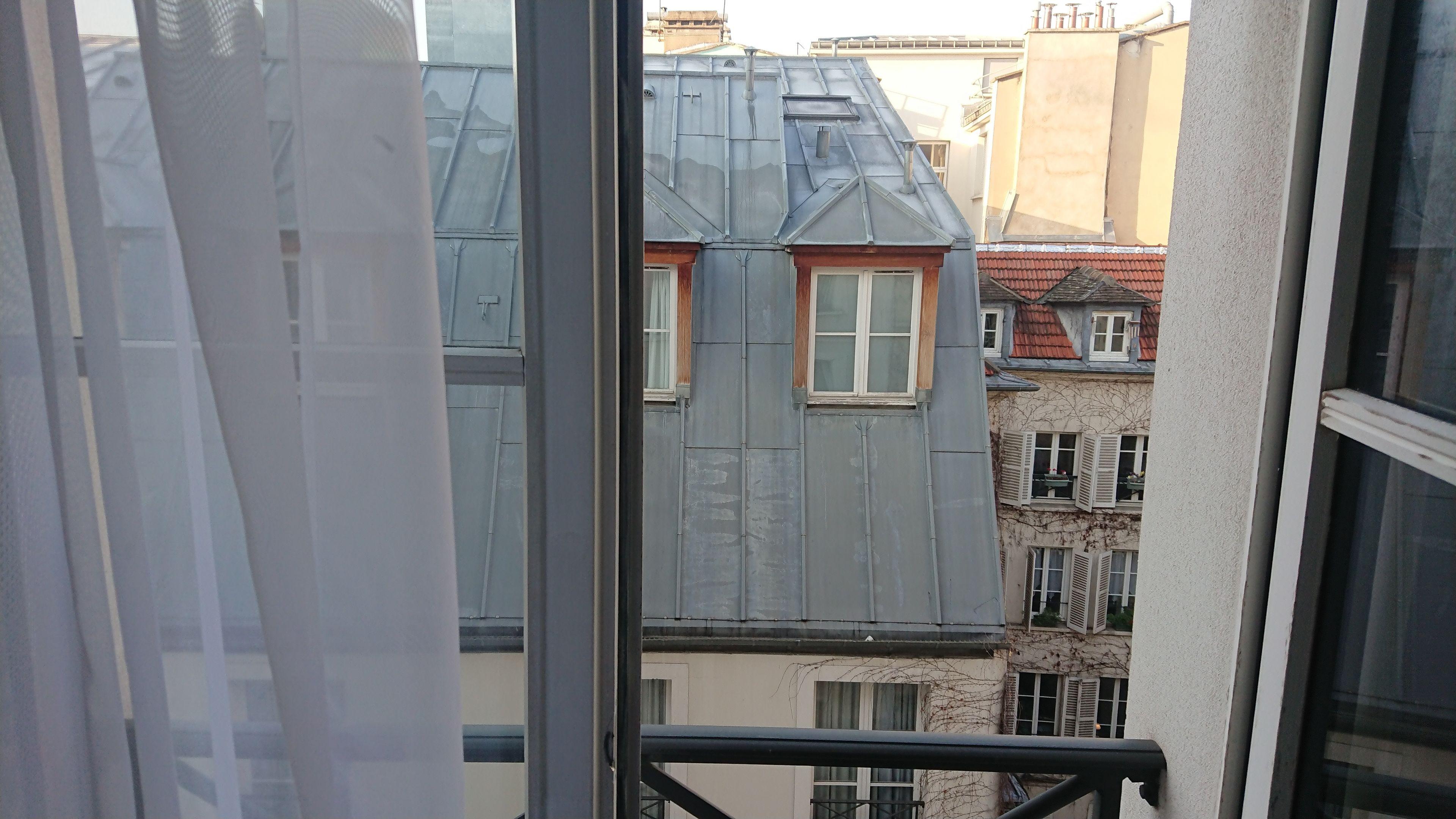 1k 4* Parigi